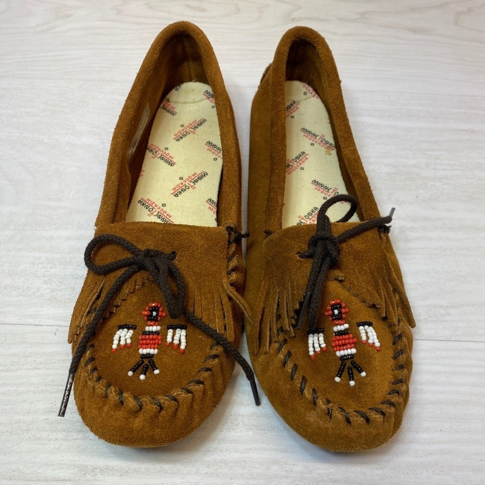 Minnetonka Womens 11 Moccasin Thunderbird Softsole Brown Suede Beaded Fringe